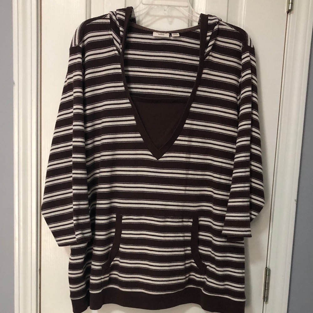 Cato brown & cream hoodie. Size 22/24W.